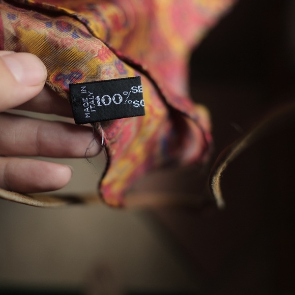 Vintage silk scarf - Picture 3 of 4